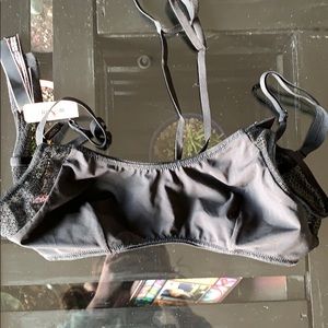 Women’s Sport Bra with Wrap around Chest